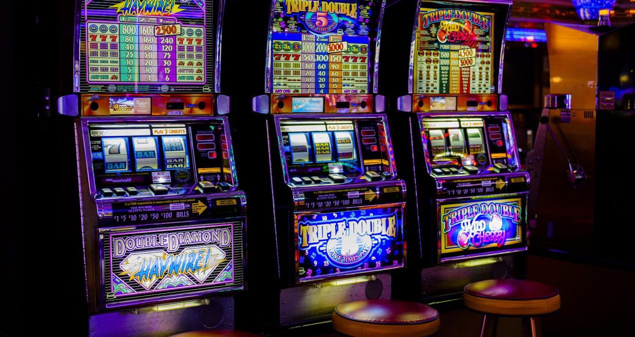 A Description of Progressive Jackpot Slots and Tips on How to Win on Them